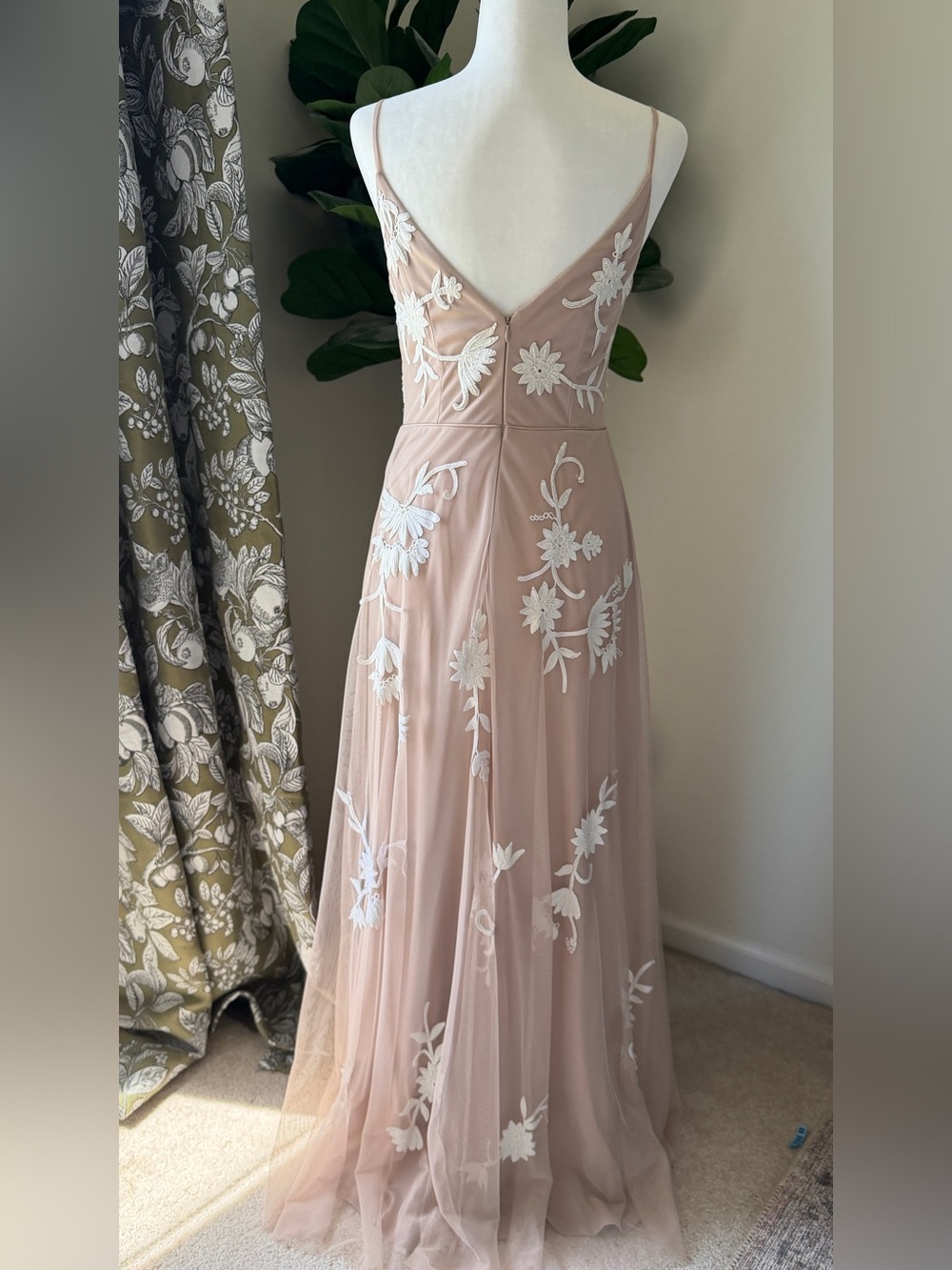BHLDN Blush Pink Floral Appliqué V-Neck Bridesmaid Dress - Picture 3 of 9